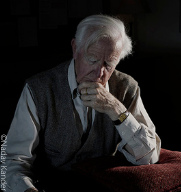 Trade pays respects to John le Carr&#233;