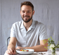 Kyle Books bags stovetop cookbook by Whaite