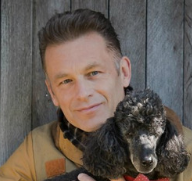 Chris Packham signs five book deal with UCLan