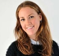 Louise O&#8217;Neill wins Irish &#8216;Book of the Year&#8217; award