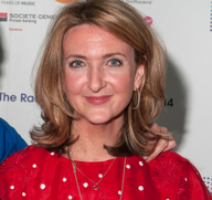 Victoria Derbyshire to publish account of dealing with cancer