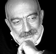 Gaiman rallies support for Turkey's Altan on eve of trial