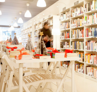 Footfall down but Christmas sales holding up, say booksellers 