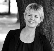 Writer Sally Brampton dies