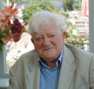 Richard Adams dies