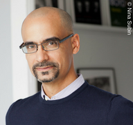 Junot Diaz cleared to return to teaching at MIT 