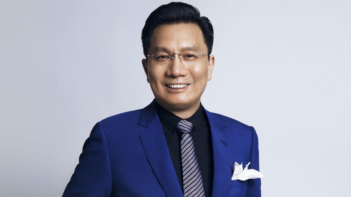 Interview with Chinese furniture industry magnate and author Che Jianxin