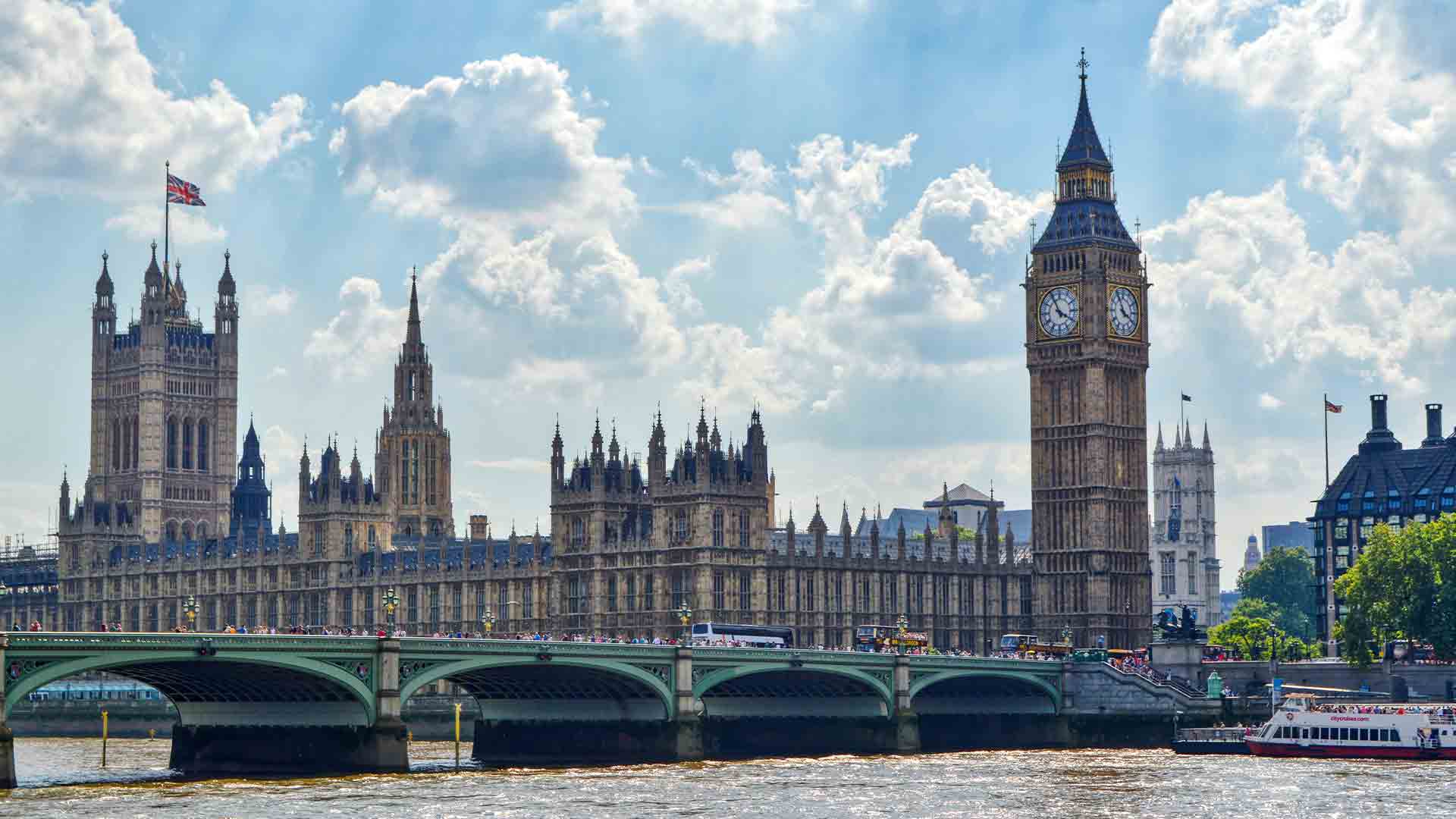 Stock image of parliament © Shutterstock