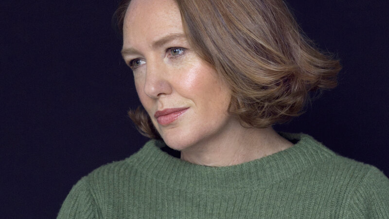 Paula Hawkins' 'masterful' new thriller about a mysterious sculpture due in 2024 from Transworld