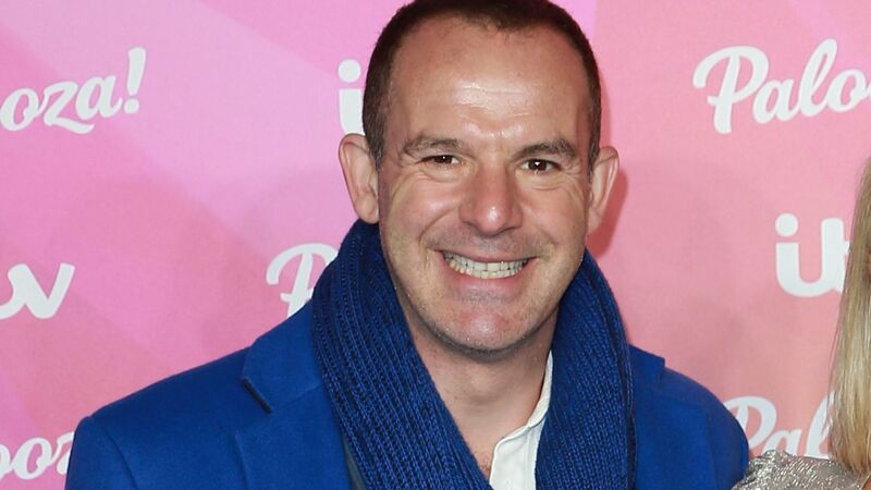 Martin Lewis teams up with CILIP to publish guidelines for 'warm spaces' in libraries this winter
