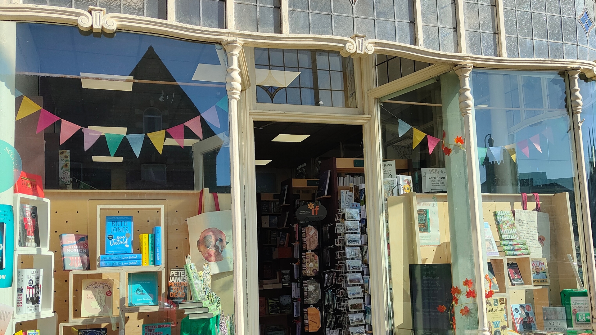 Independent bookshops at 'healthiest point in decades' as Bookshop of the Year winners unveiled