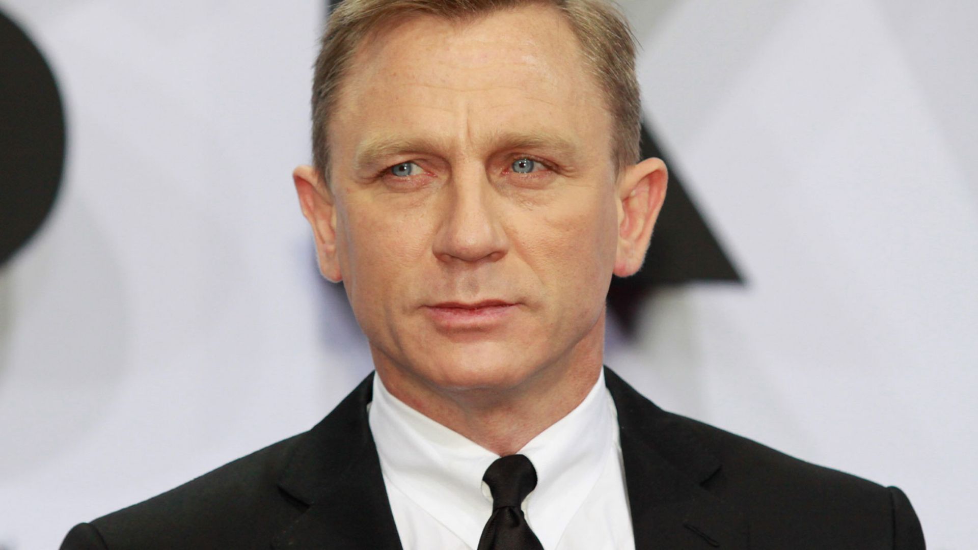 Daniel Craig has written a foreword to a book celebrating the 200-year history of the RNLI © Shutterstock