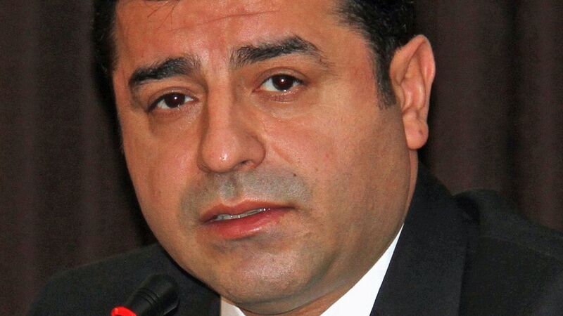 Comma Press and PEN International condemn Selahattin Demirtaş prison sentence