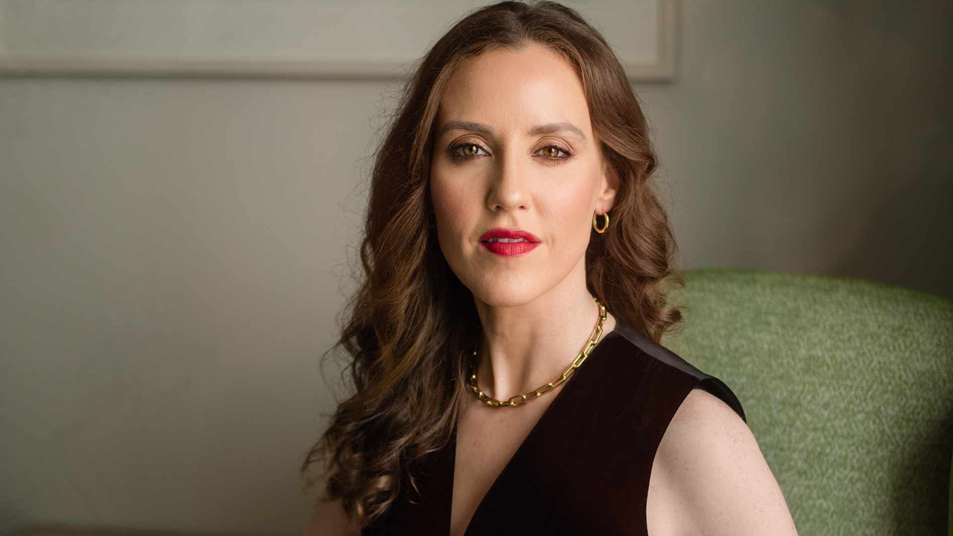 Louise O'Neill &copy; Anna Groniecka