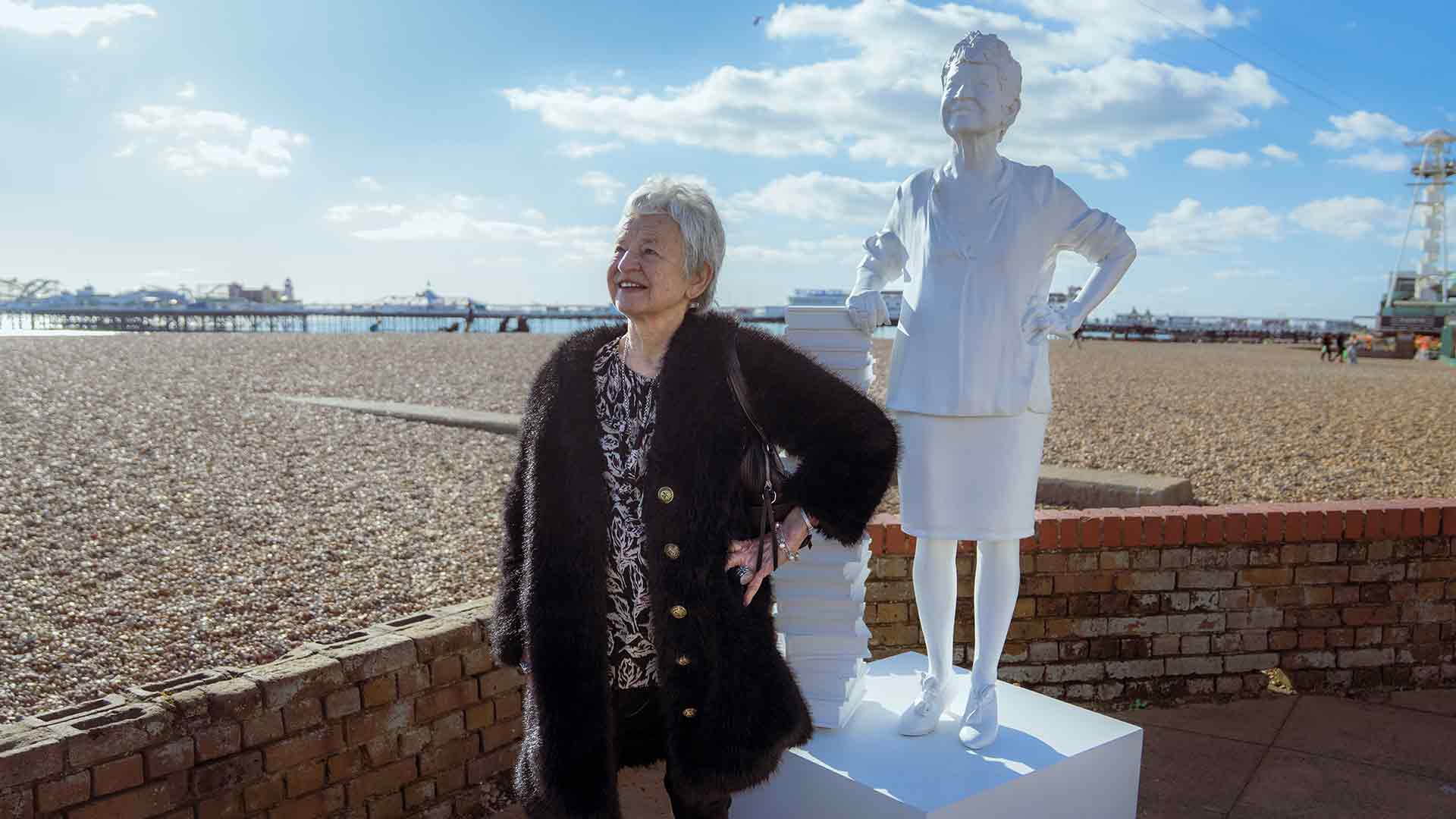 Jacqueline Wilson unveils adult sequel to her children's