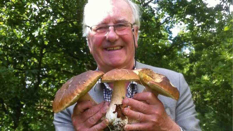 Author, presenter and palaeontologist Richard Fortey dies aged 79