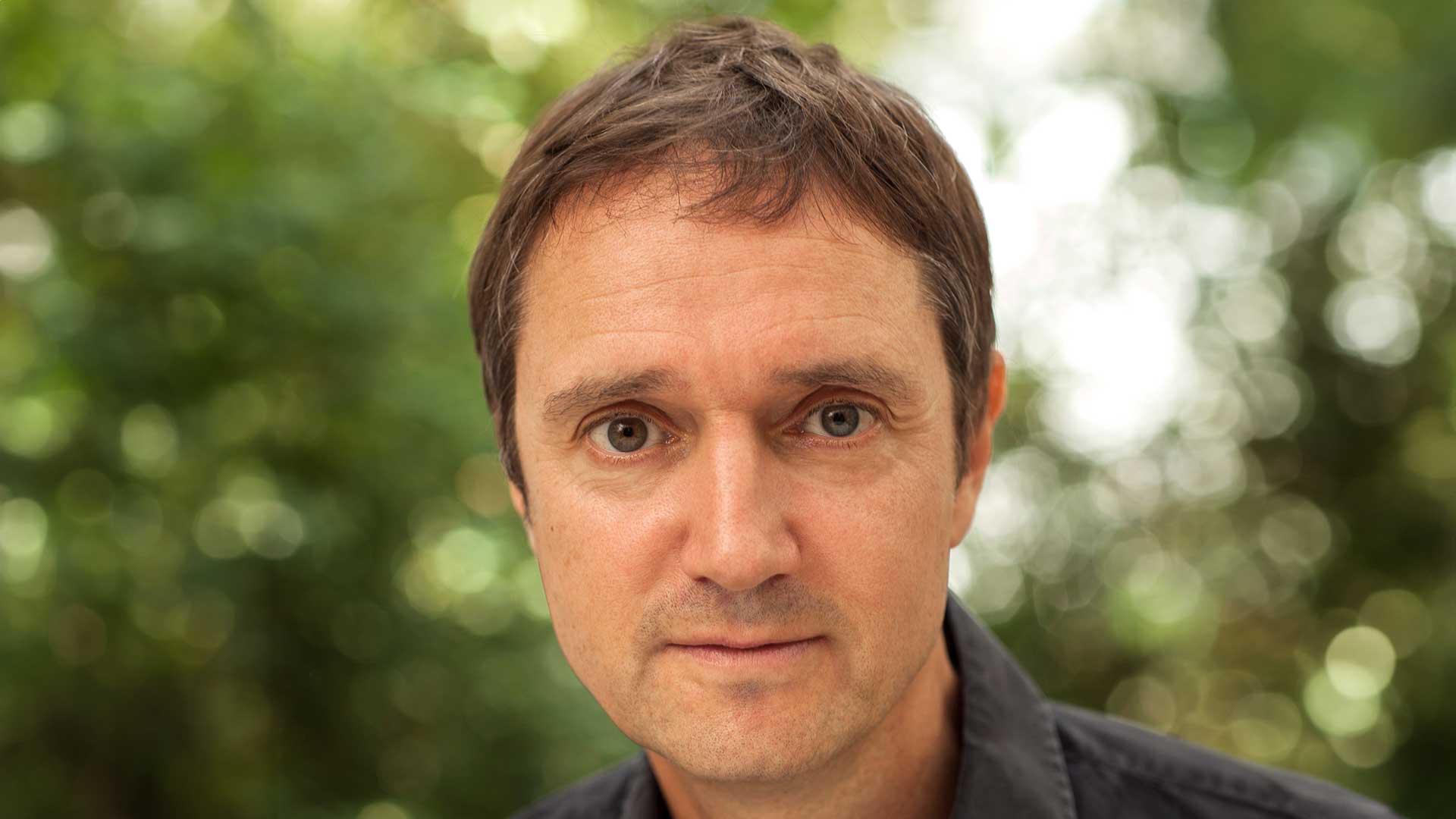 Michael Gambon biography goes to Century in five-way auction