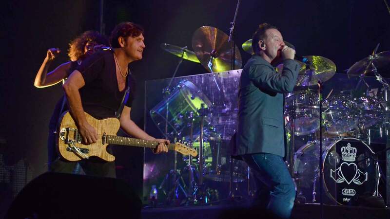 Constable wins eight-way auction for Simple Minds memoir