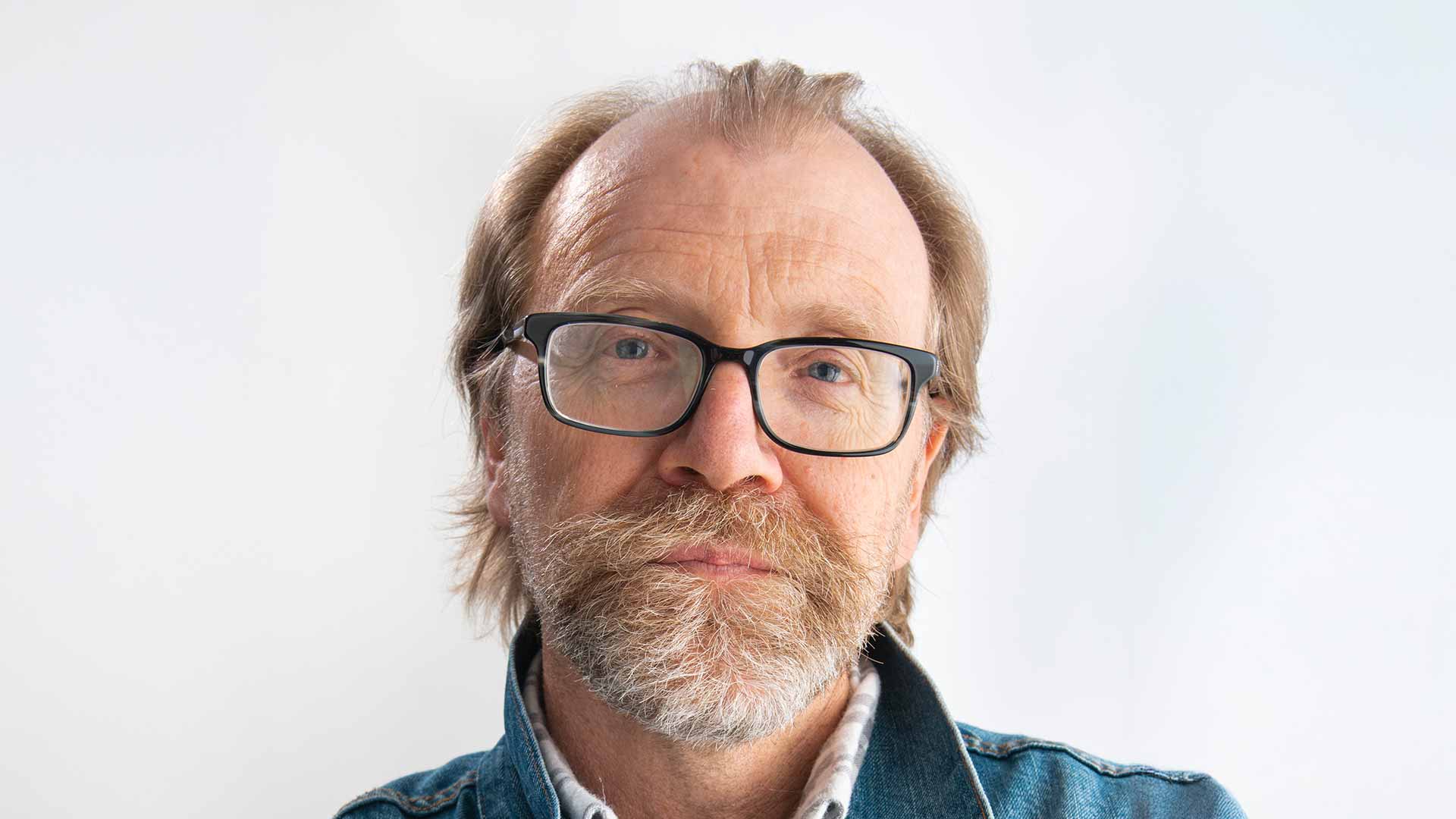 Bloomsbury Trade to publish 'electric' new novel by Booker Prize-winner George Saunders