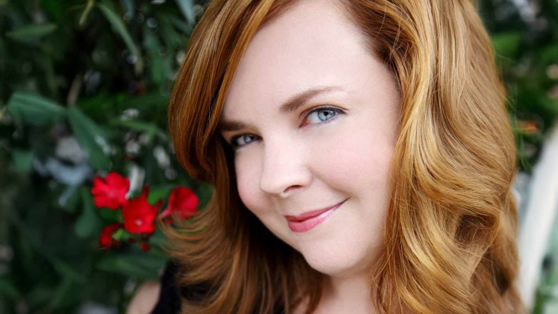 Gretchen McNeil Gretchen McNeil