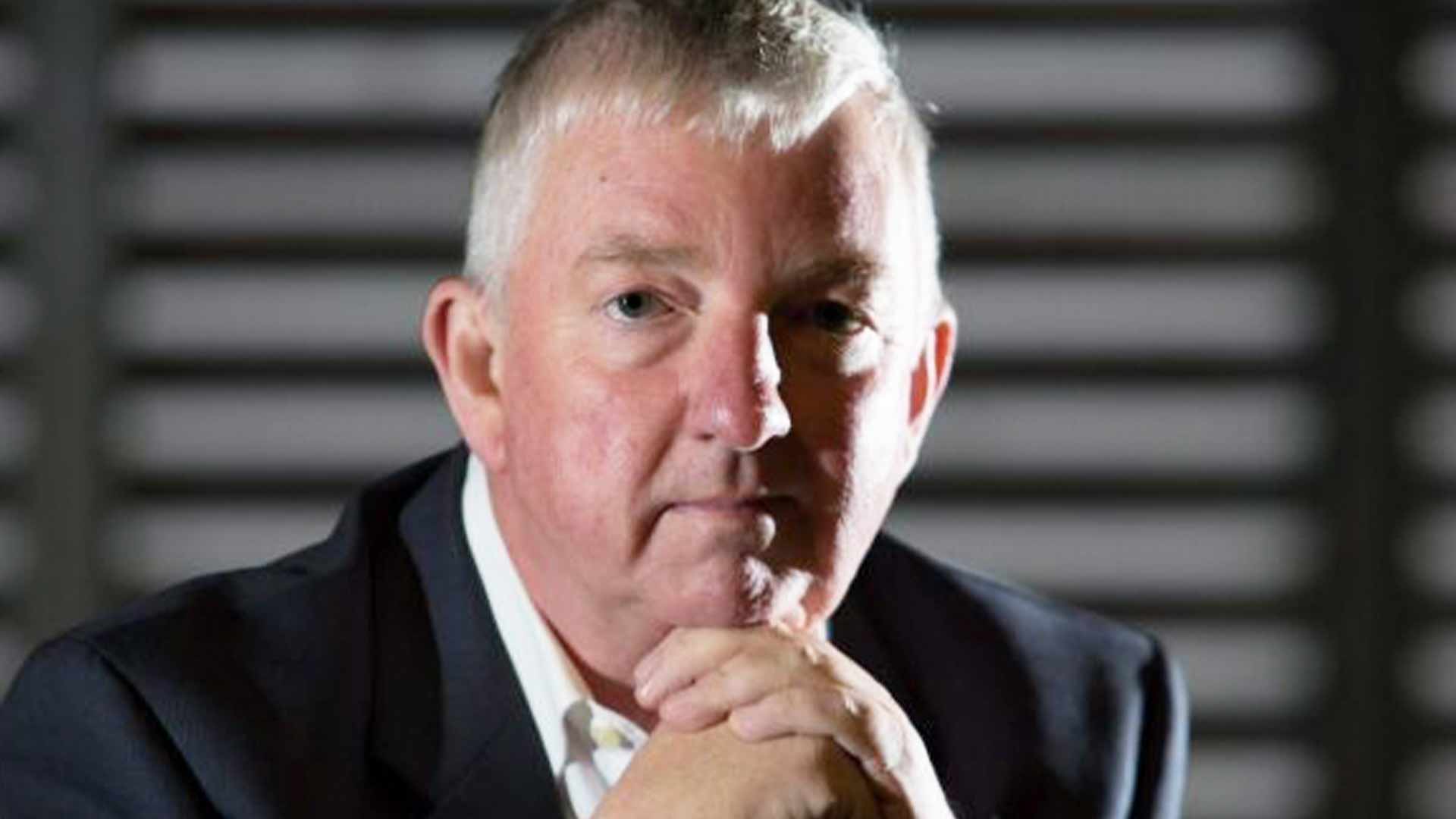 Duncan McNab