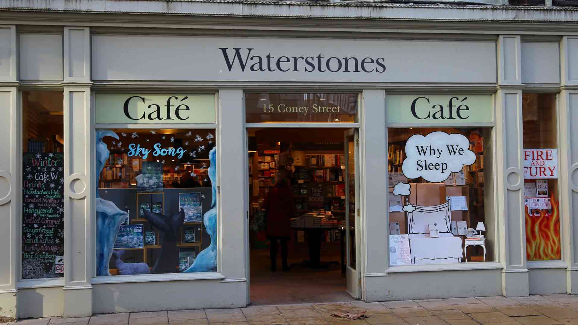 Waterstones, Coney Street, York &copy;&nbsp;Shutterstock 