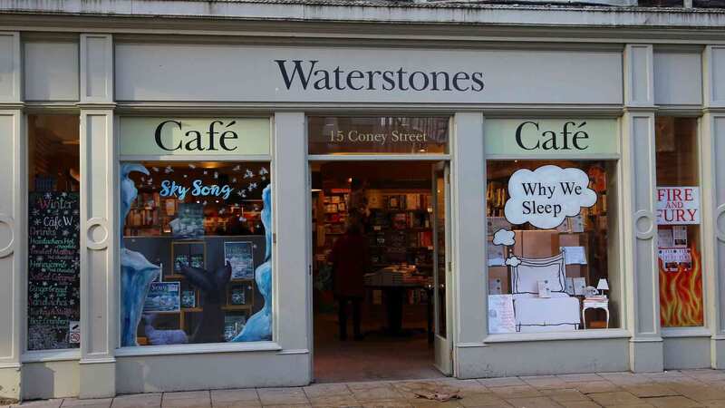 Waterstones and Barnes & Noble owner 'looks to list them on stock market'