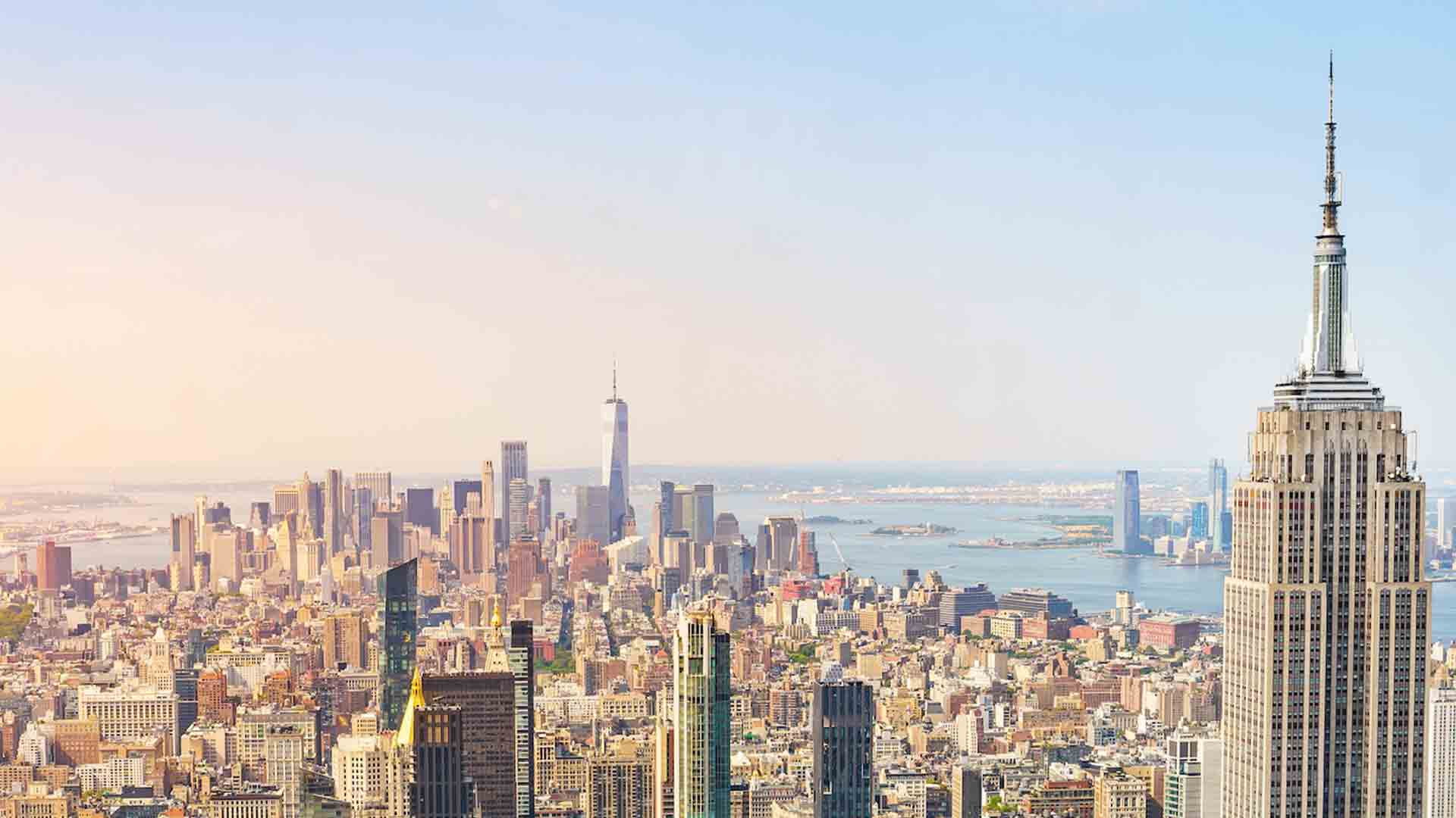 New York skyline &copy; Shutterstock 