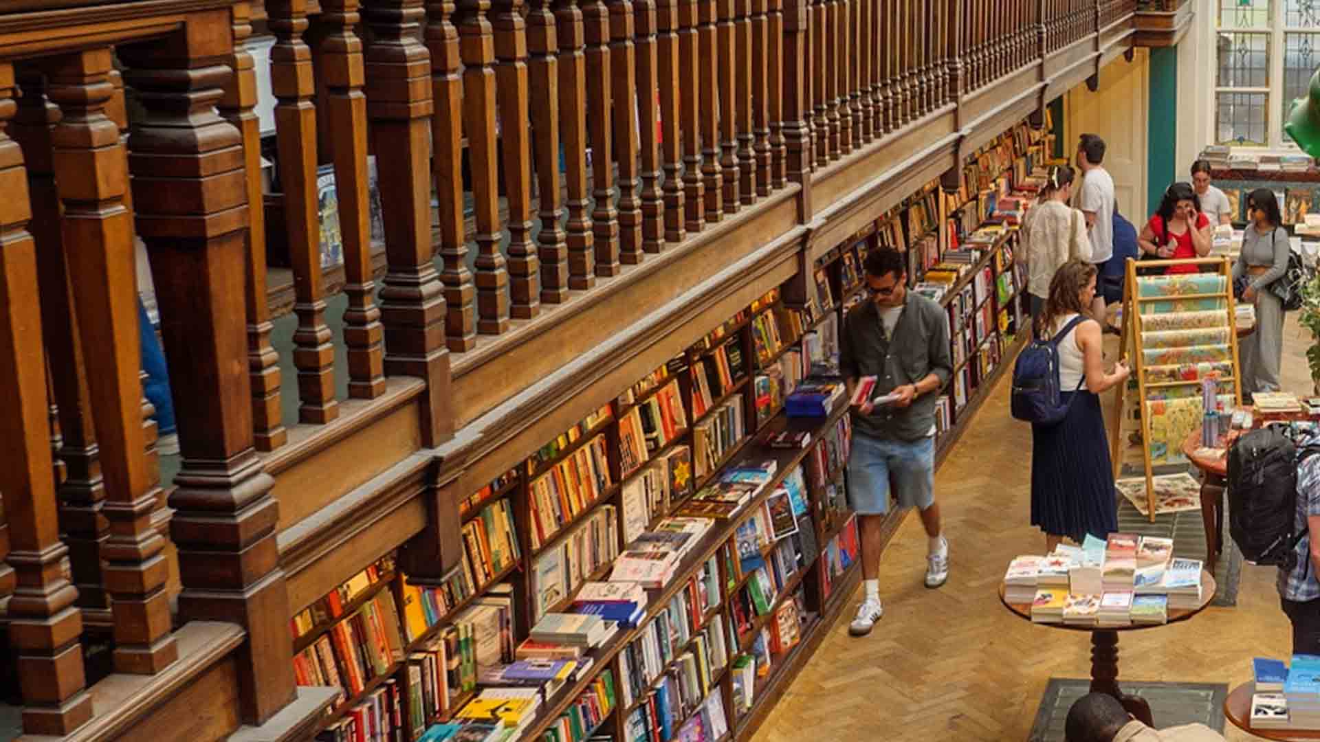 Daunt Books, Marylebone &copy; Shutterstock 