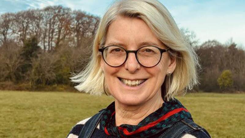 Viper signs Ripley-inspired debut as US rights go in six-figure deal