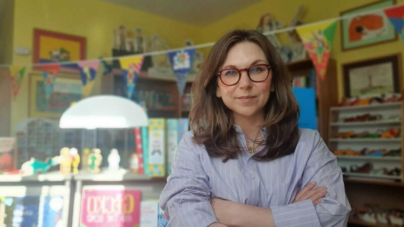 Phoenix wins Katie Clapham&rsquo;s &lsquo;life-affirming&rsquo; celebration of life as a bookseller