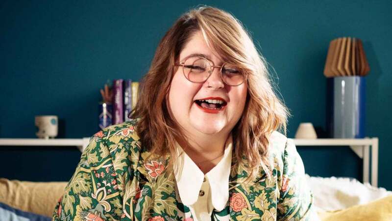 Simon & Schuster UK swoons for Lizzie Huxley-Jones’ ‘escapist’ reality show romance