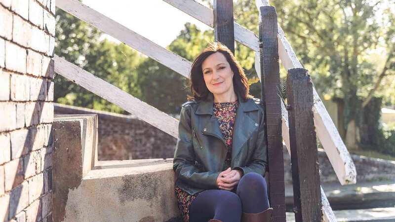 Embla falls for Lizzie Lee’s Cotswolds Christmas romance in two-book deal