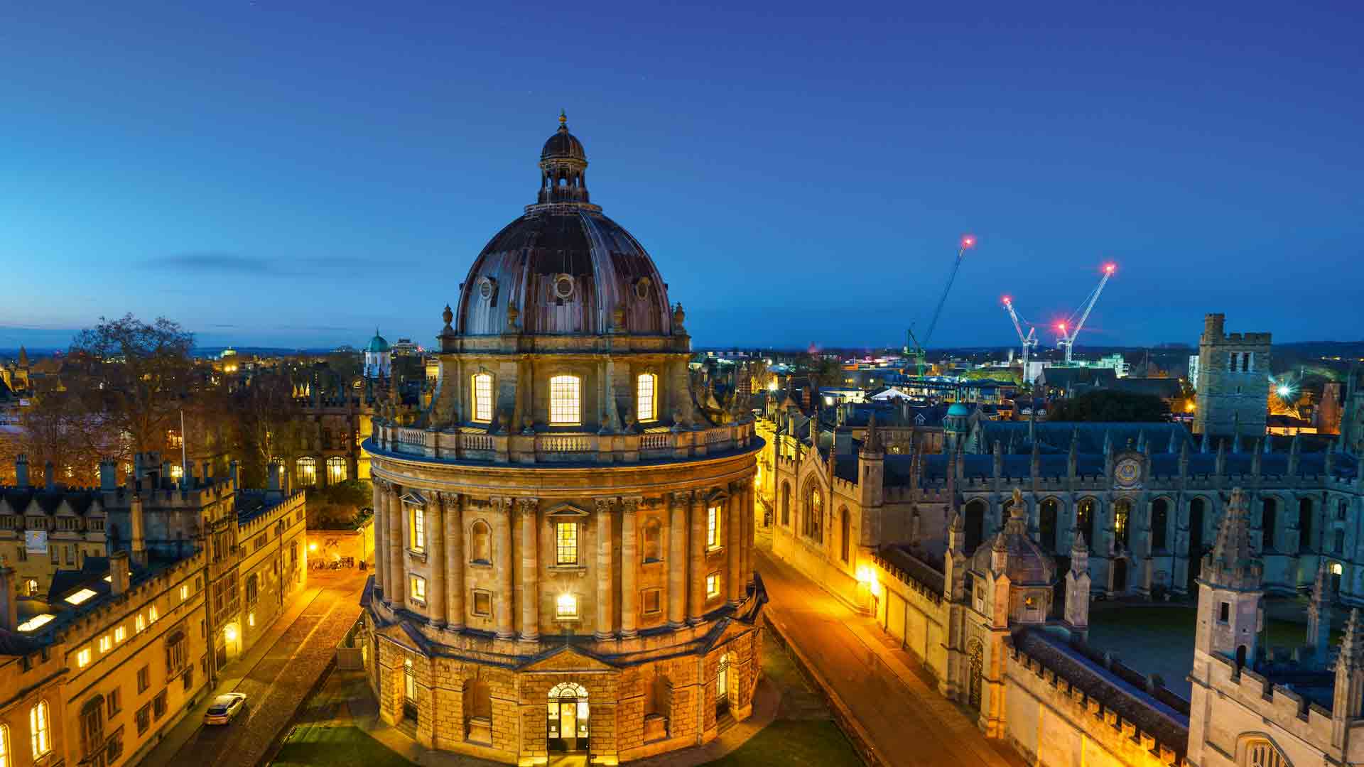 Oxford, England &copy; Shutterstock