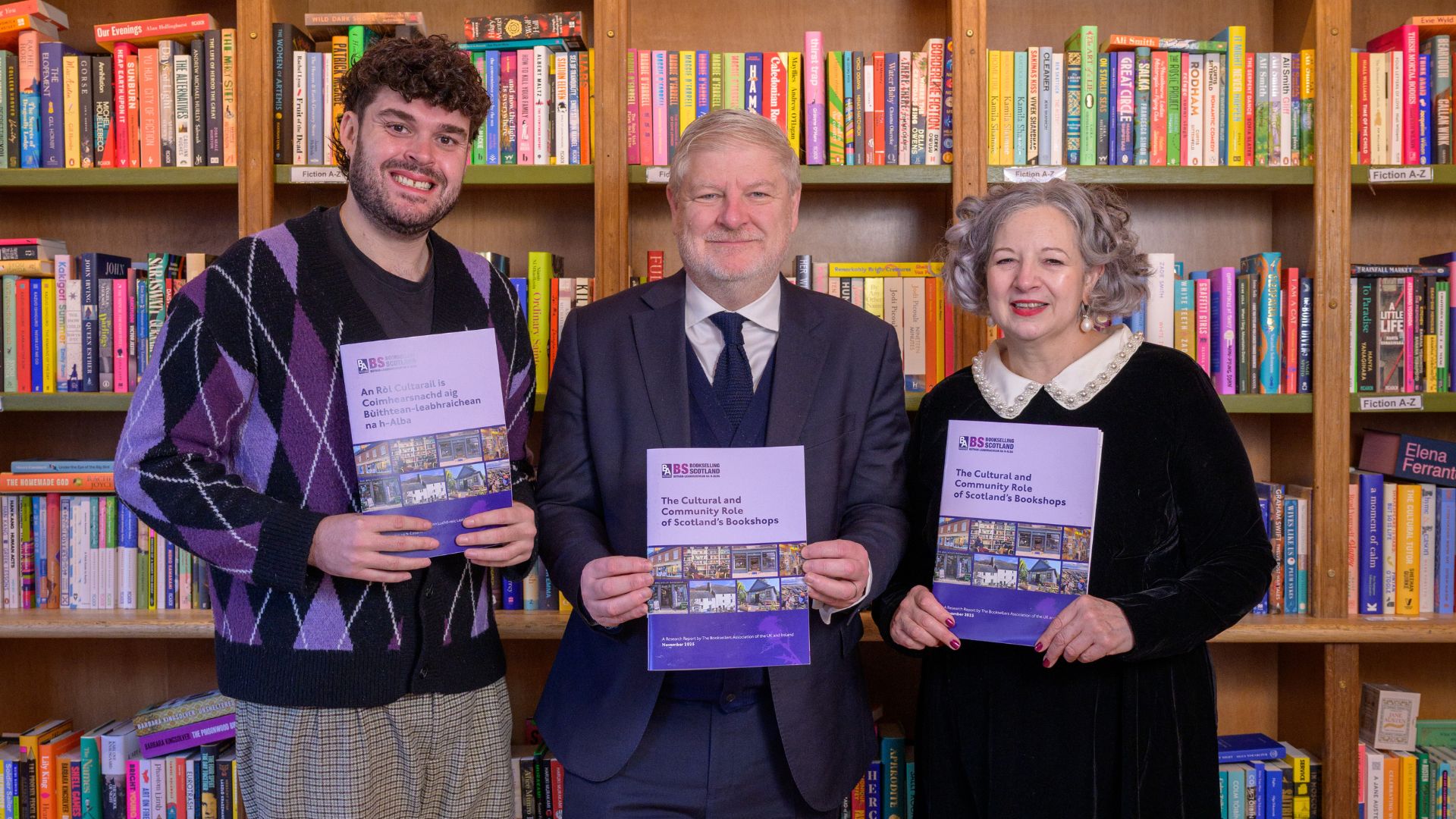 Simon Armstrong (Booksellers Association), Angus Robertson (Culture Secretary), Marie Moser (Edinburgh Bookshop)