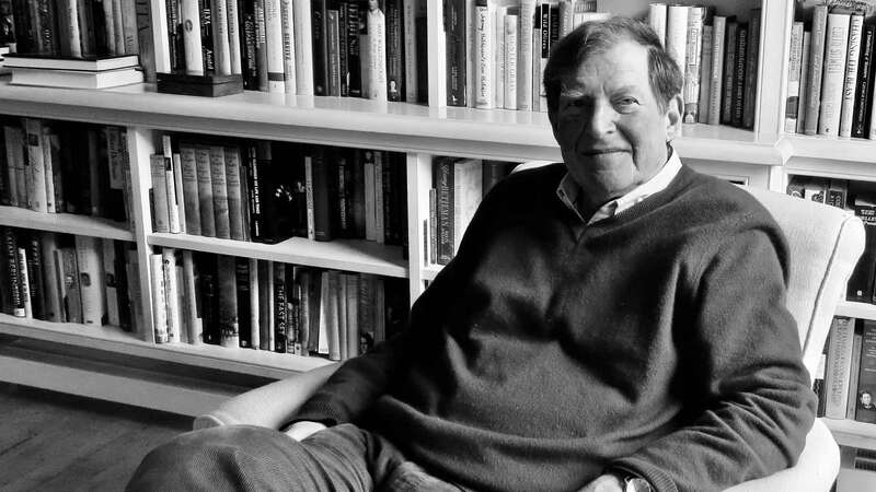 Author, editor and &lsquo;true man of letters&rsquo; David Roberts dies aged 81