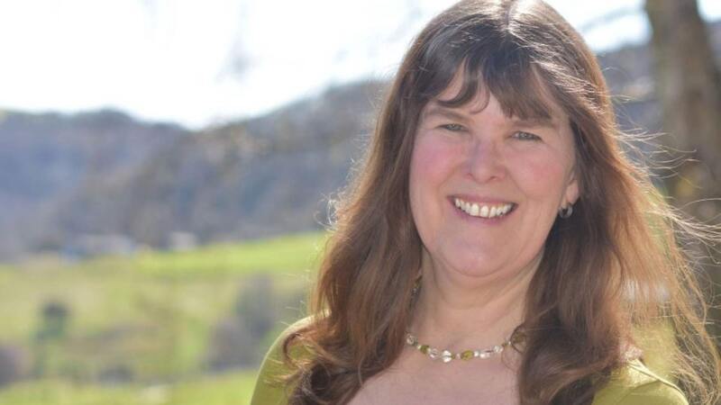 Head of Zeus to publish 'irresistibly' cosy bookshop bakery series by Jennifer Page