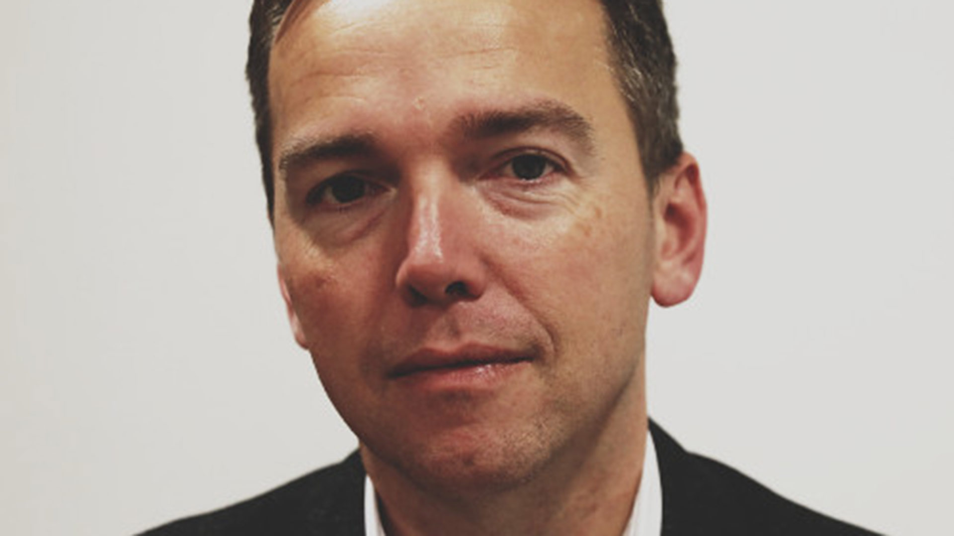 Simon Hutson Simon Hutson