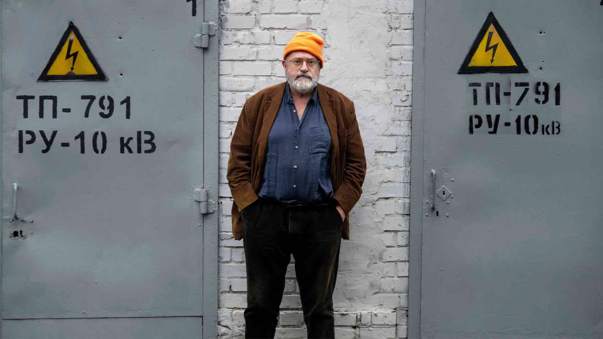 Headline Press to publish John Sweeney's 'no-holds-barred' biography of Nigel Farage