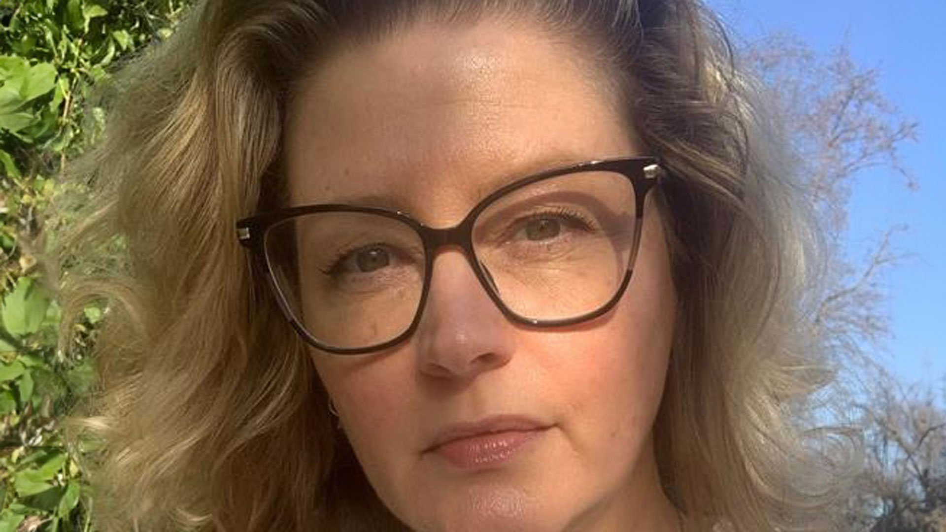 Century to publish Alison Boshoff's 'explosive' account of Beckham family saga