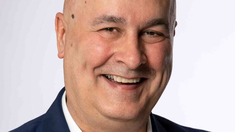 Biteback signs broadcaster Iain Dale&rsquo;s &lsquo;searingly honest&rsquo; autobiography