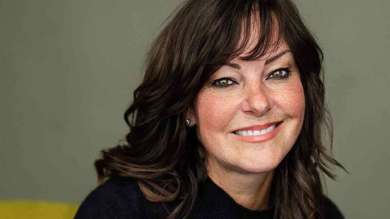 Pan Macmillan signs West End star Ruthie Henshall&rsquo;s 'funny, touching' memoir