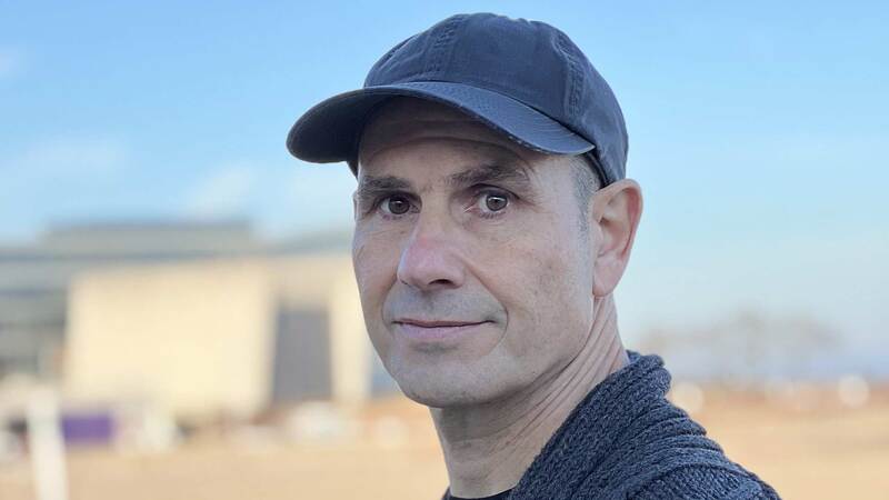 Summit Books UK signs Palestinian-Irish author Naeem Murr&rsquo;s &lsquo;deeply moving&rsquo; novel