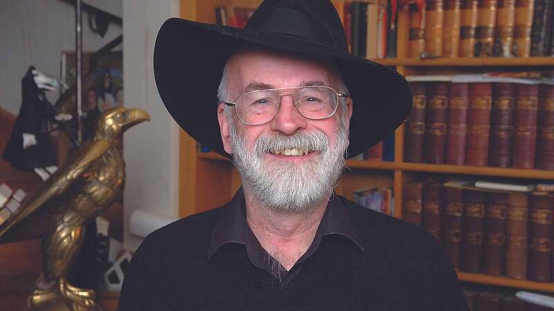 Transworld donates 10k Terry Pratchett books to National Literacy Trust