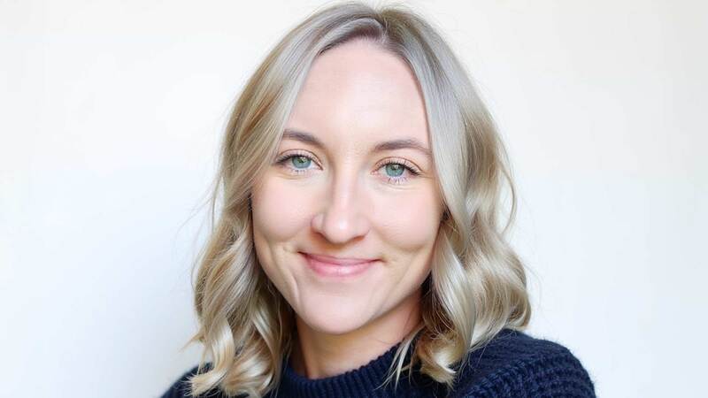 Wayward TxF signs the Bookbinder&rsquo;s Bargain trilogy by Helen Scheuerer