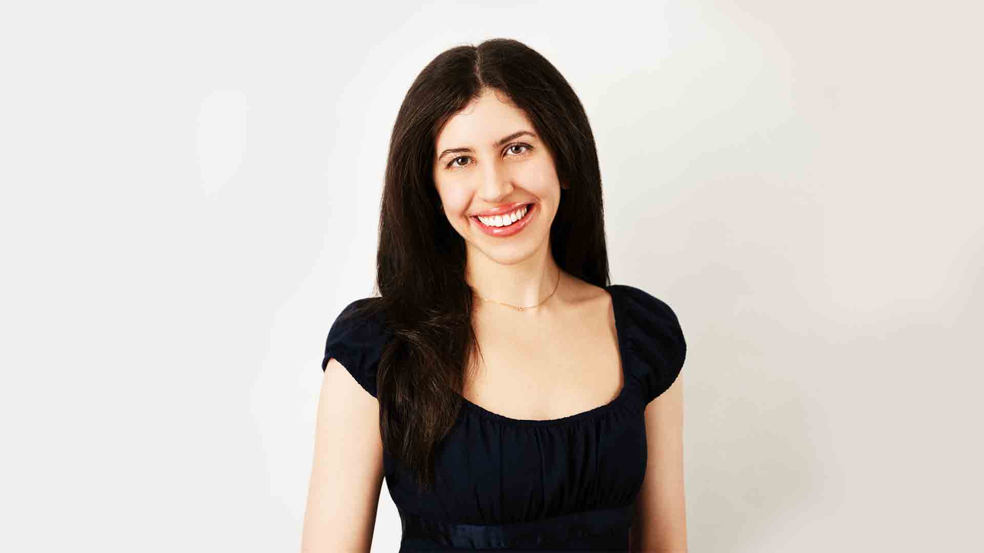 Nora Elghazzawi &copy; Andrew Kelly at Boston Headshot Pro