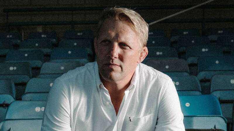 Headline acquires memoir from former England Rugby Union captain Lewis Moody
