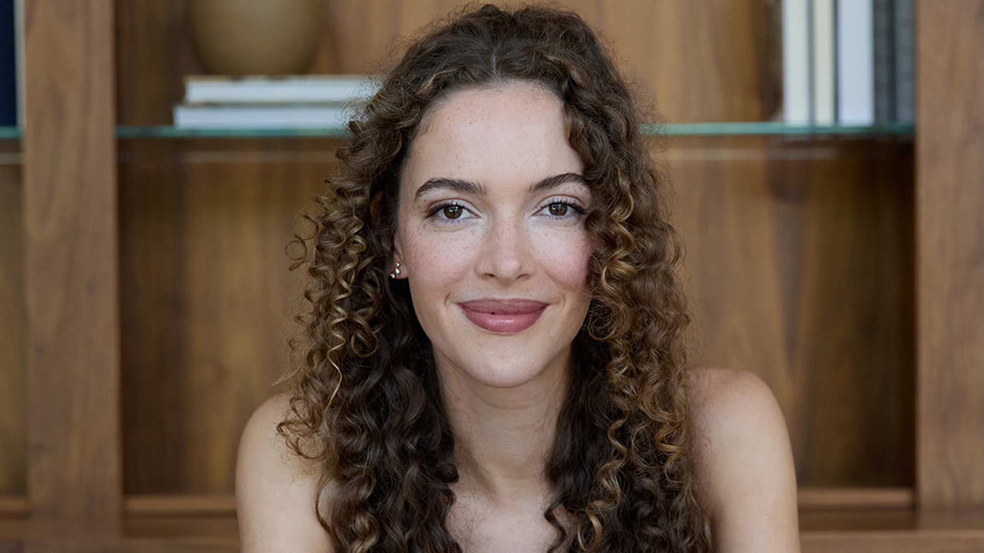 Angry Robot Books signs Kellyn Archambeau&rsquo;s debut romantasy