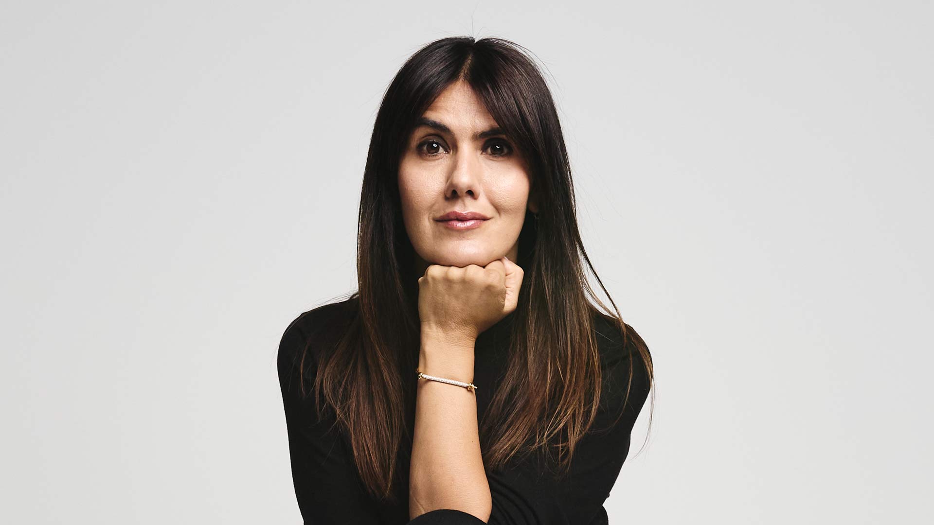 Ebury Press wins seven-way auction for Farrah Storr book