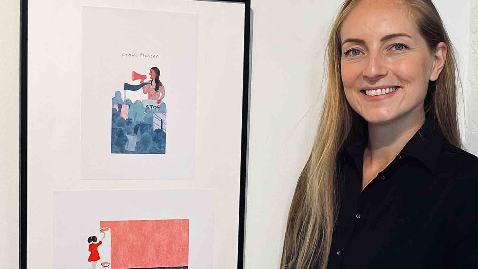 Paula Heister with her artwork Paula Heister with her artwork